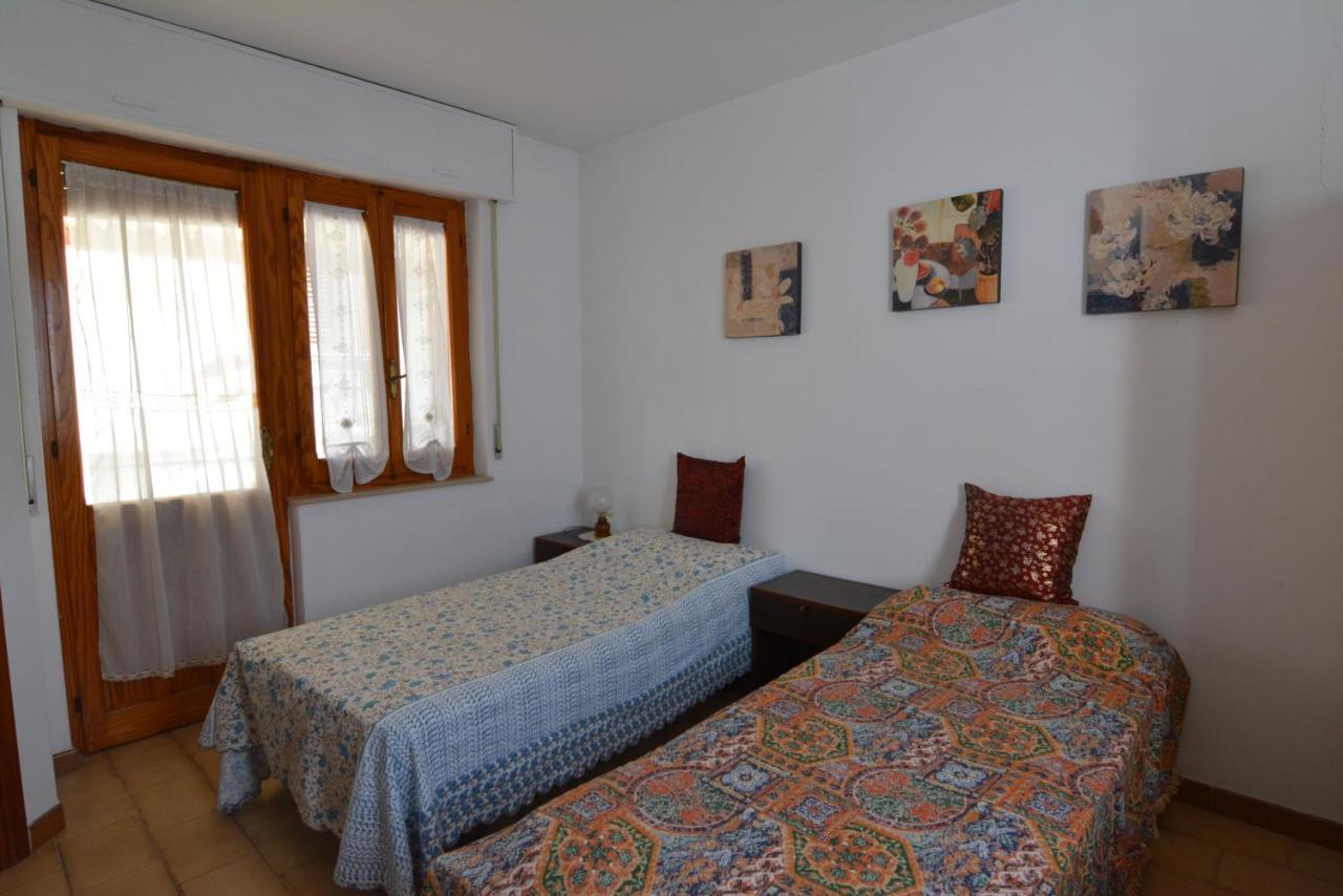 Casa Vacanze I Girasoli Iglesias Exterior foto