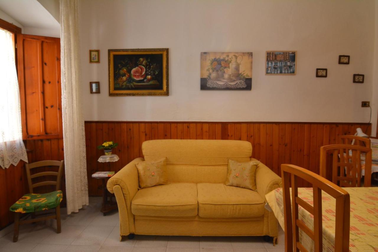 Casa Vacanze I Girasoli Iglesias Exterior foto