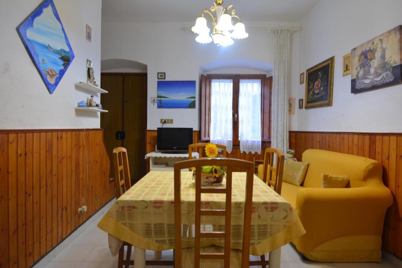 Casa Vacanze I Girasoli Iglesias Exterior foto